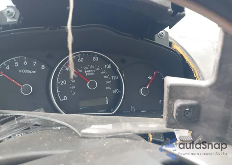 2010 Hyundai Elantra Gls z USA, uszkodzony, nr VIN KMHDU4AD3AU973992